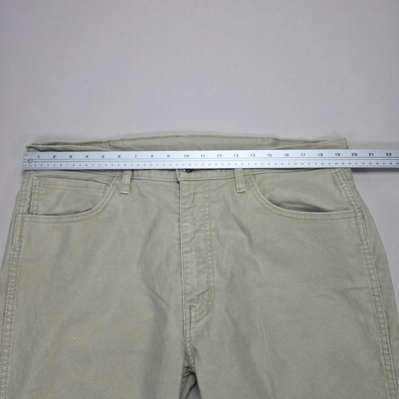 Levi's Workwear Fit Pants Beige Casual‎ Straight Leg Mens 38x30 - Picture 8 of 10